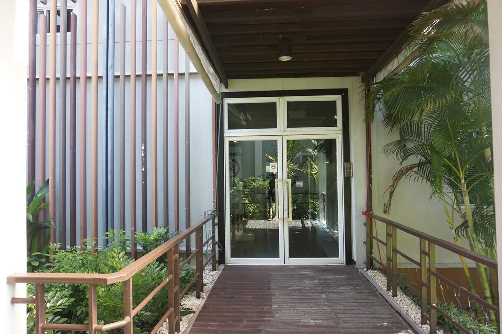 Akelada Hotel Nang Rong Extérieur photo